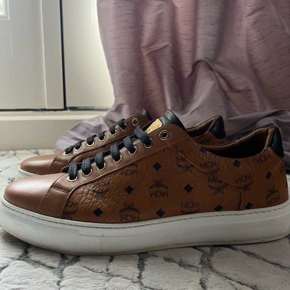 Men’s MCM Classic Low Top Sneakers in Visetos - Picture 4 of 7